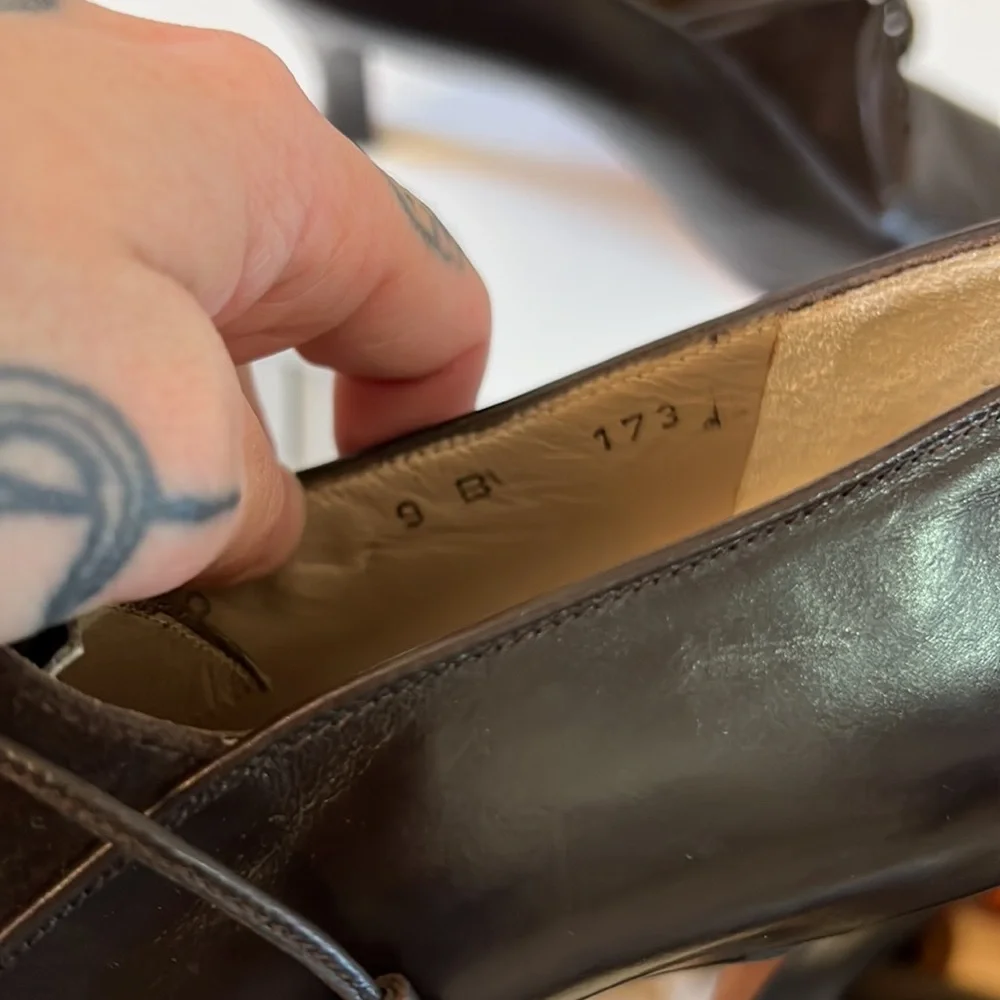 Vintage Salvatore Ferragamo brown leather booties - Picture 7 of 7